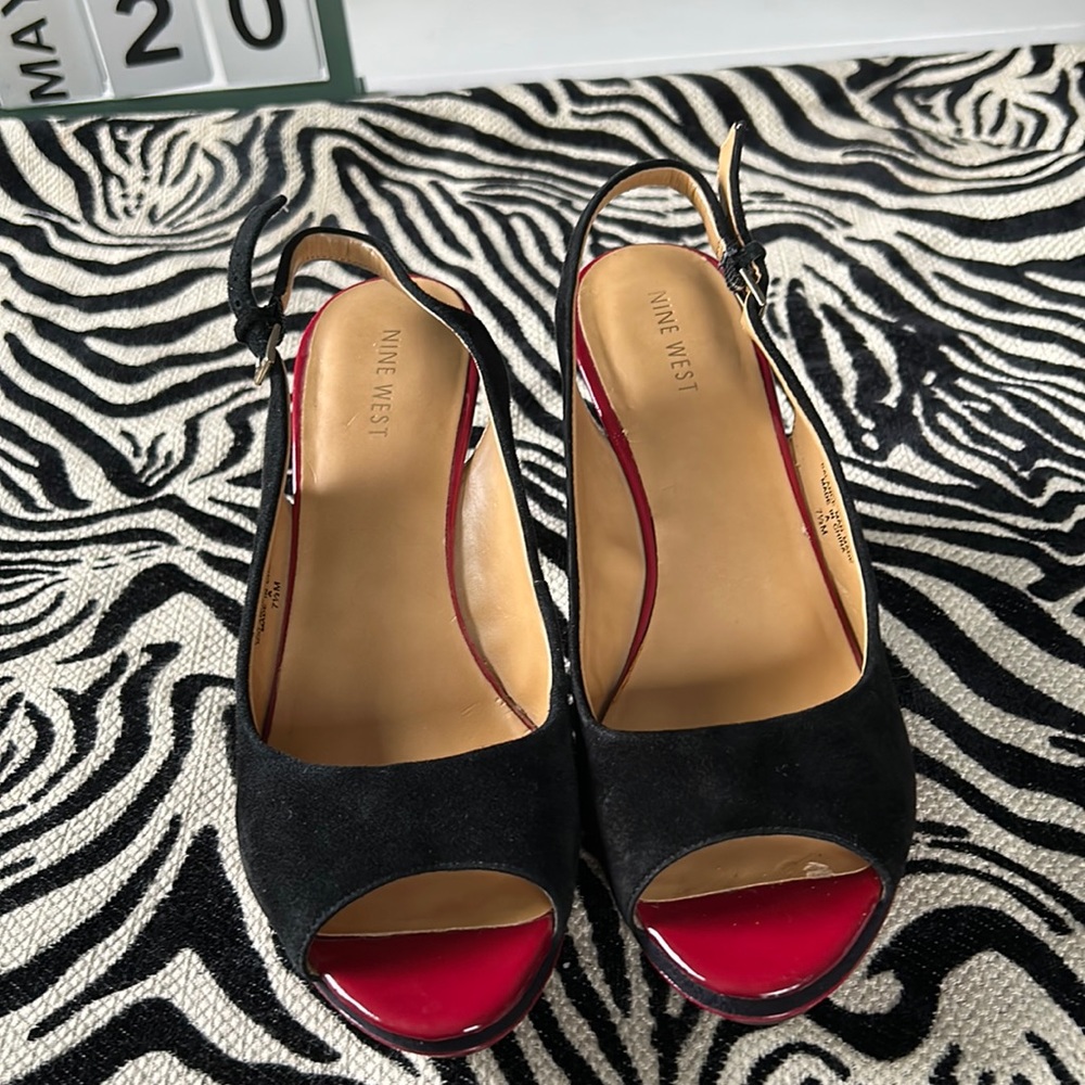 Nine West Black & Red Slingbacks
